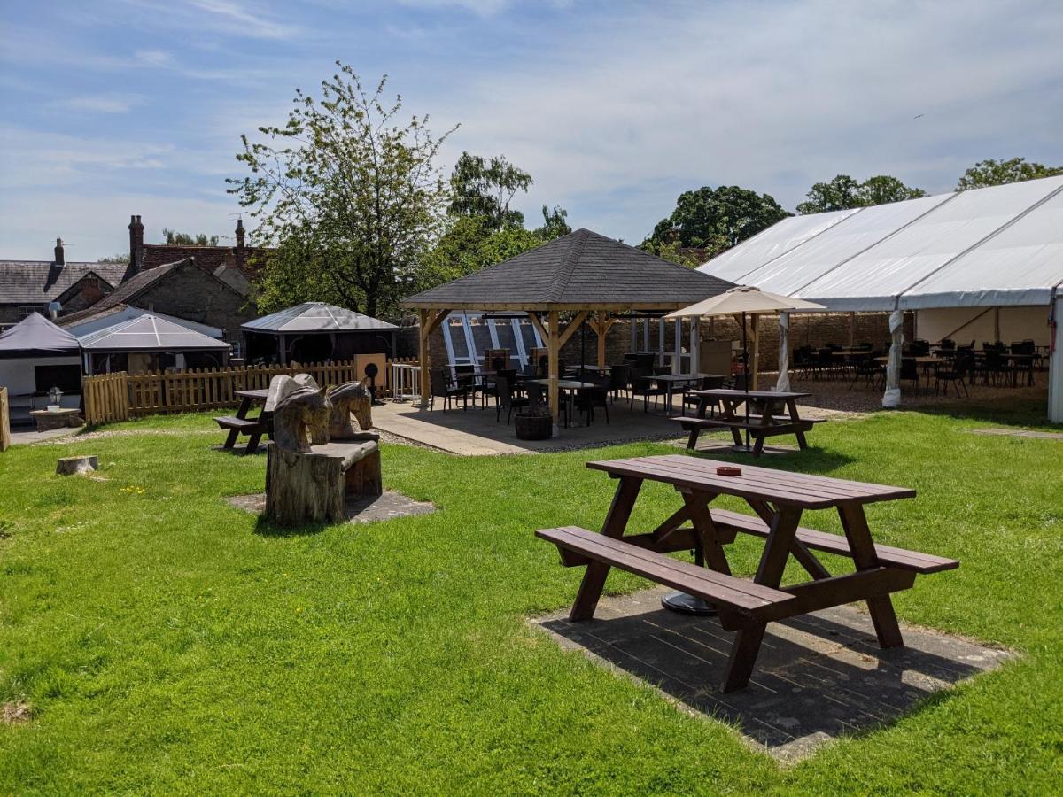 Cowpers Oak Bed & Breakfast Olney ภายนอก รูปภาพ