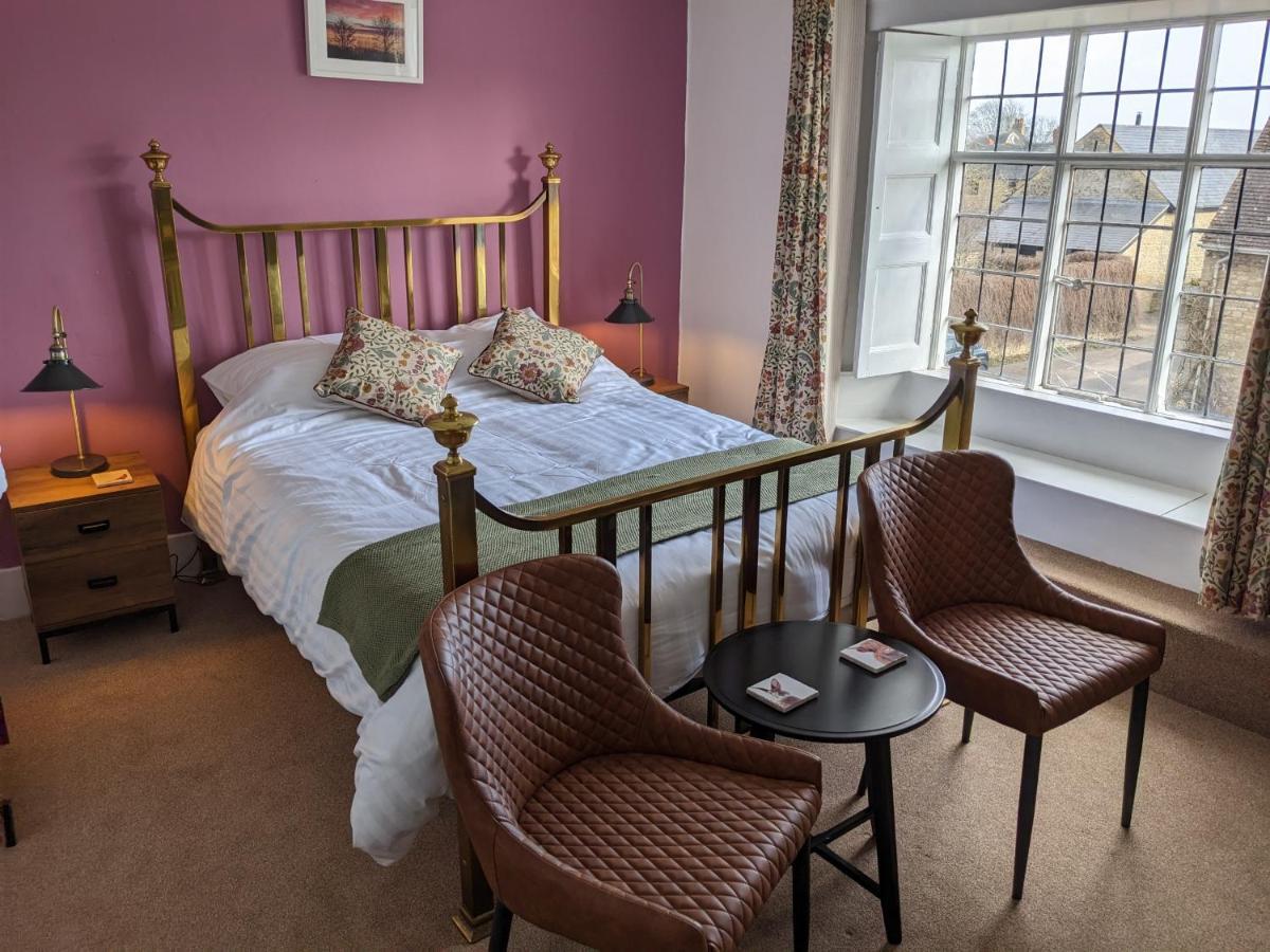 Cowpers Oak Bed & Breakfast Olney ภายนอก รูปภาพ